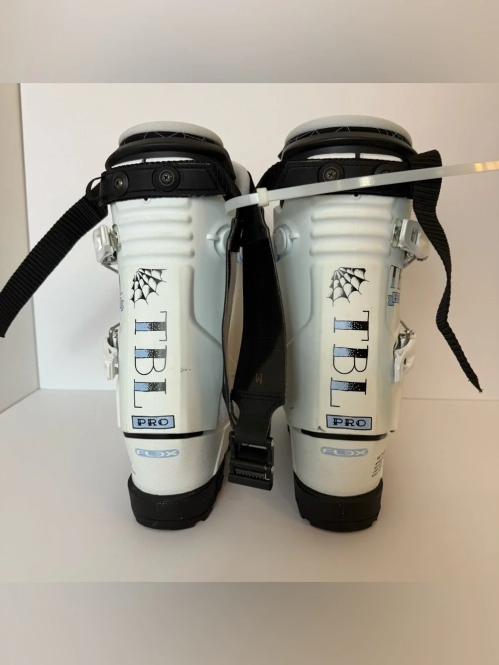 K2 White Revolver TBL Pro Ski Boots